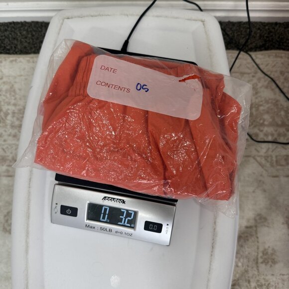 The North Face Shorts Womens XS Orange Running Lined Reflective Zip Pocket Gym - Picture 11 of 11